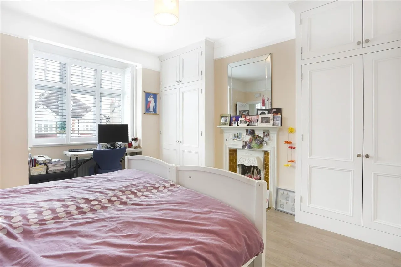 Taylor Road, Wallington, SM6, photo 18