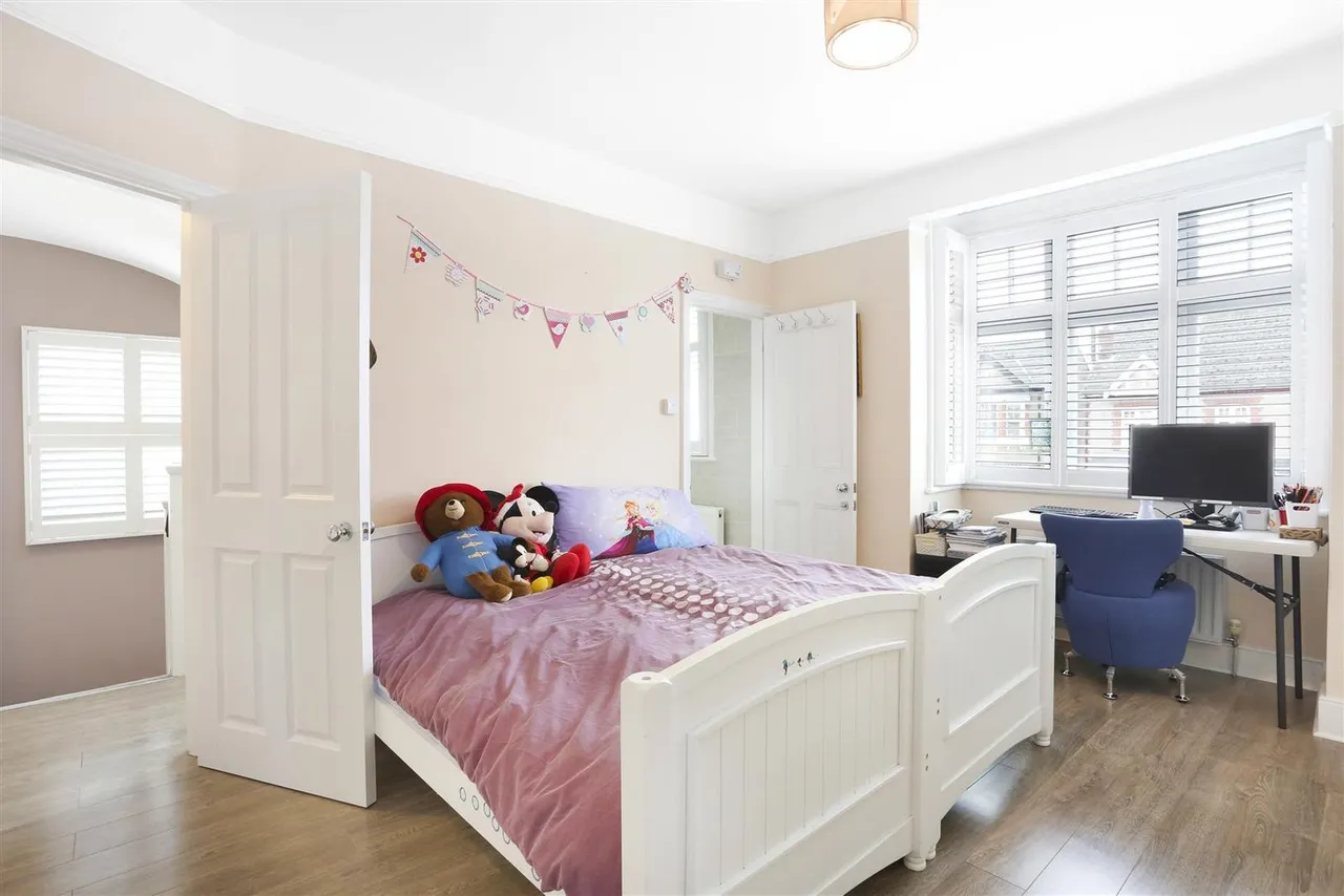 Taylor Road, Wallington, SM6, photo 19