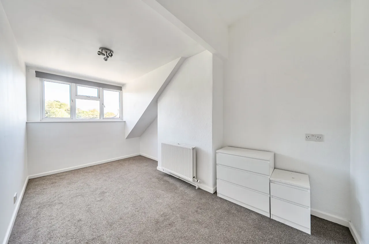 Wetherby Place, Burley, LS4, photo 12