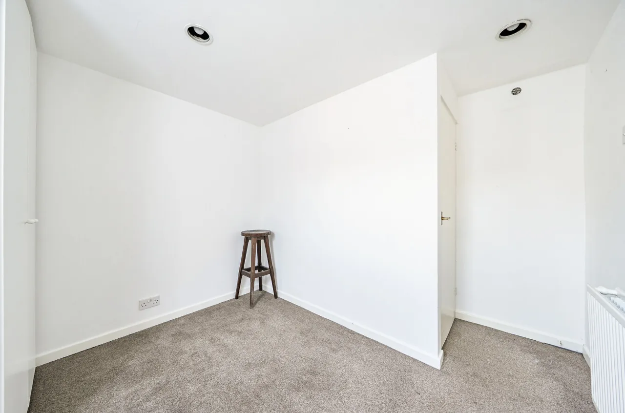 Wetherby Place, Burley, LS4, photo 15