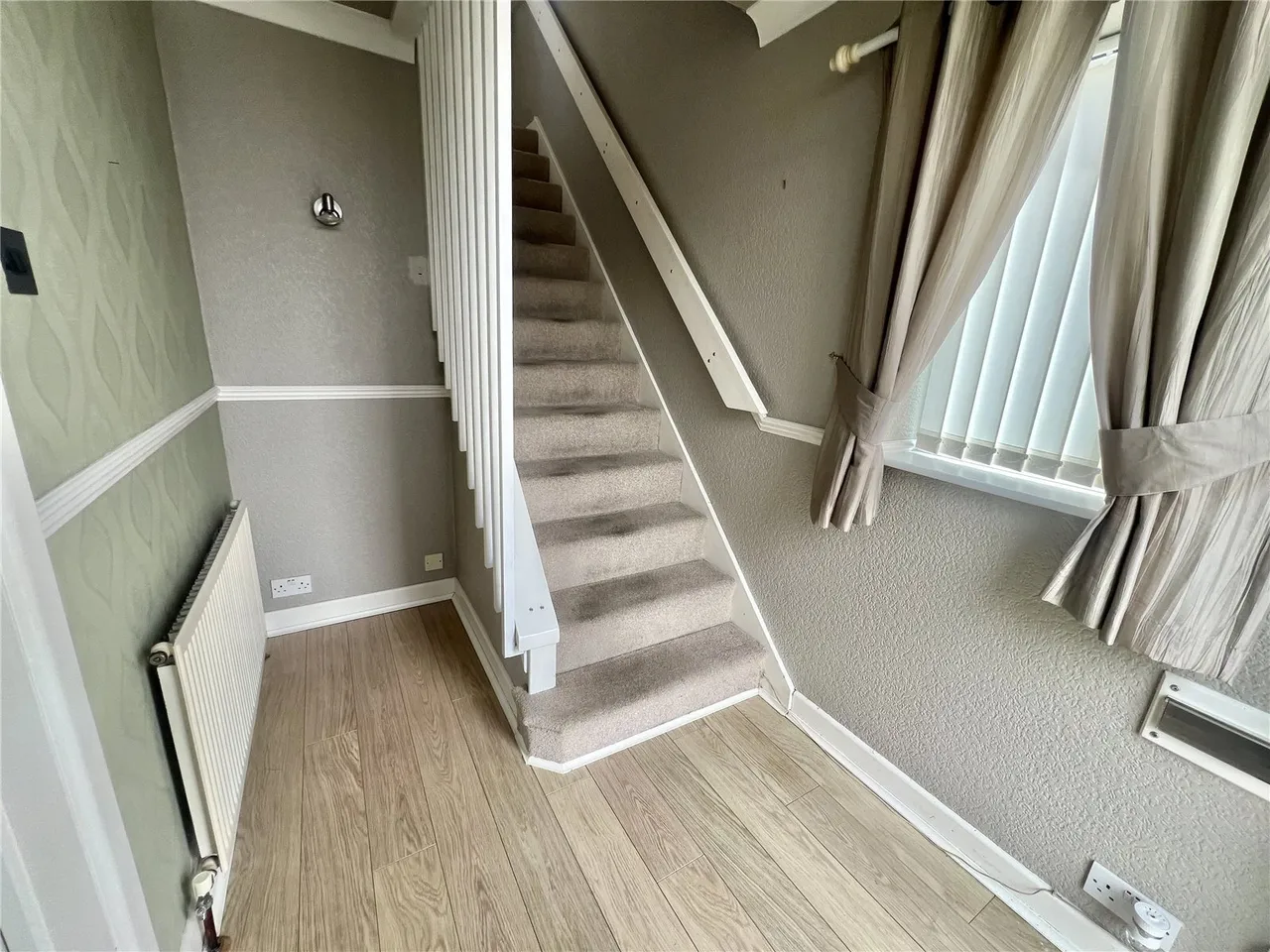 Scarborough Road, Wickersley, Rotherham, South Yorkshire, S66, photo 3