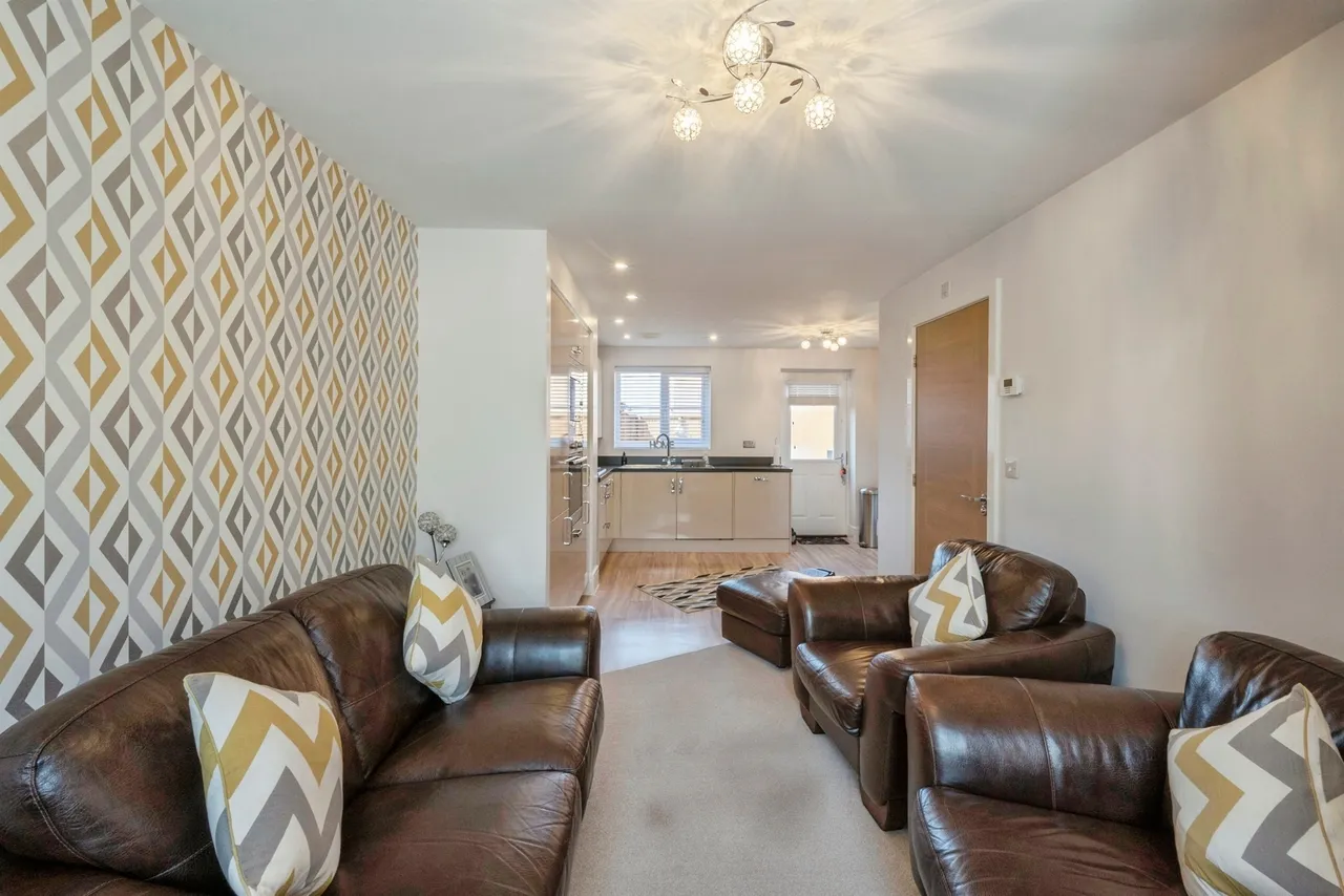 Comrades Place, Goldthorpe, S63, photo 5