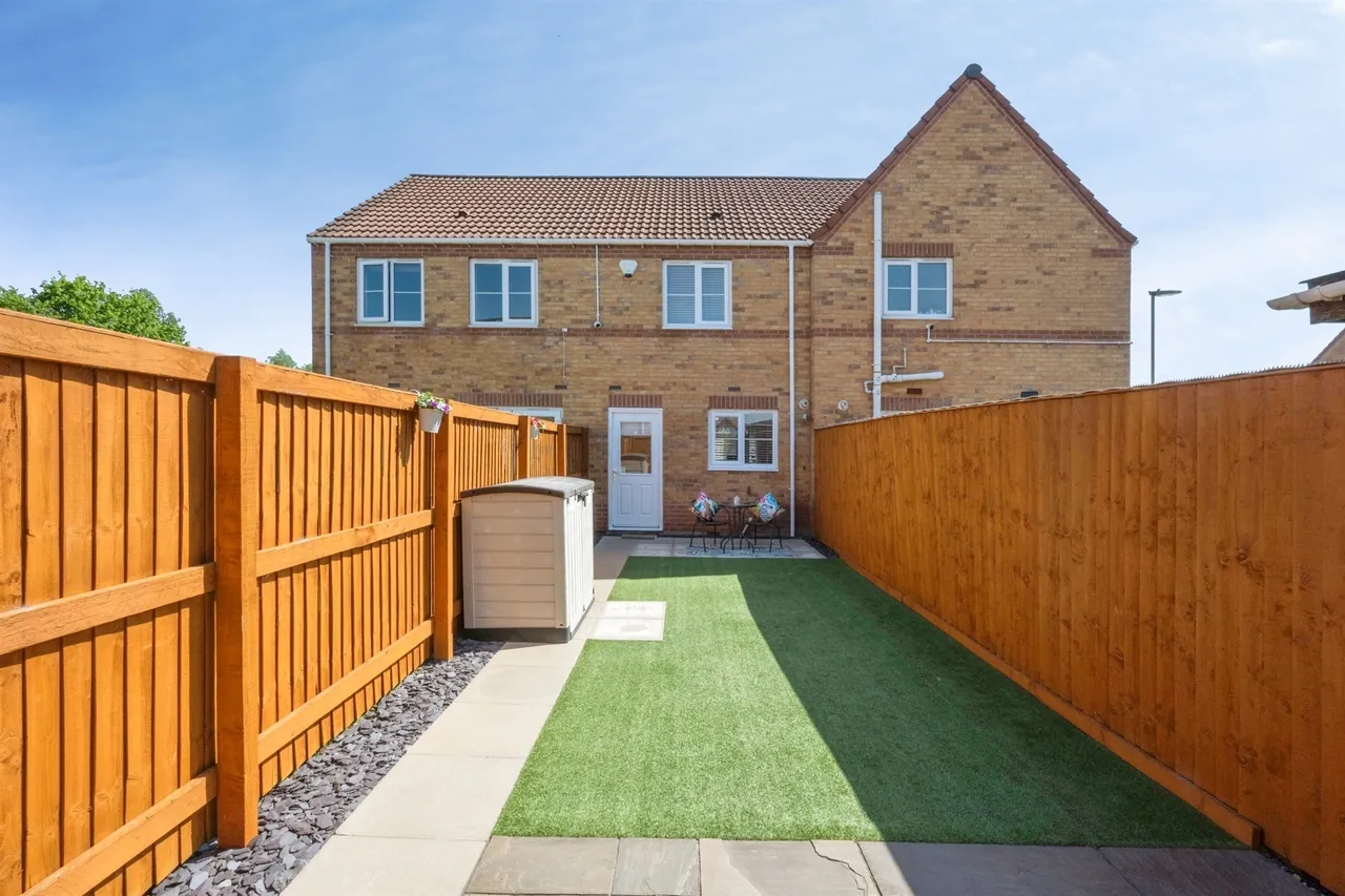 Comrades Place, Goldthorpe, S63, photo 4