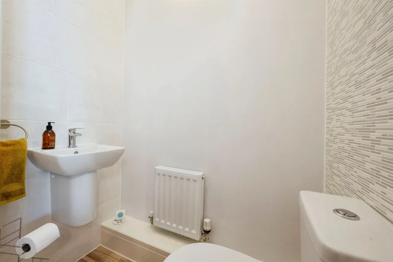 Comrades Place, Goldthorpe, S63, photo 7