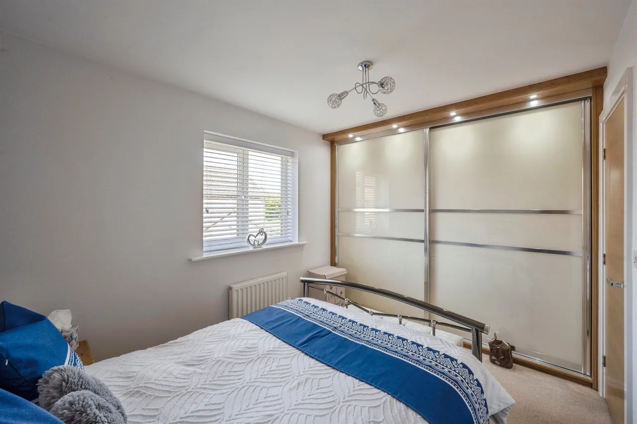 Comrades Place, Goldthorpe, S63, photo 9