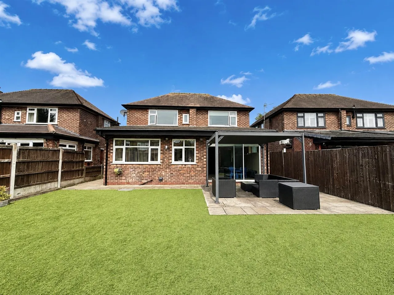 Woodhouse Lane, Sale, M33, photo 2