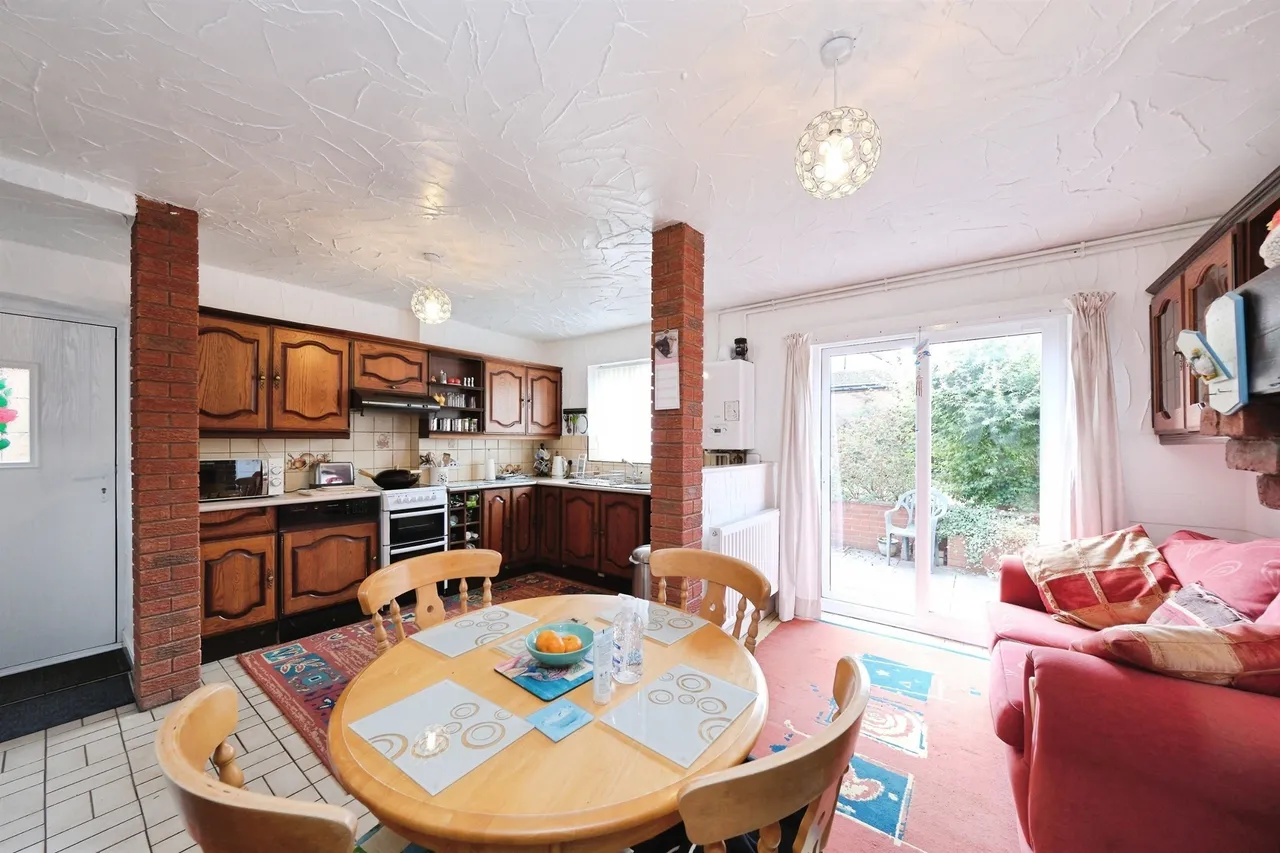 Mapperley Lane, West Hallam, DE7, photo 9