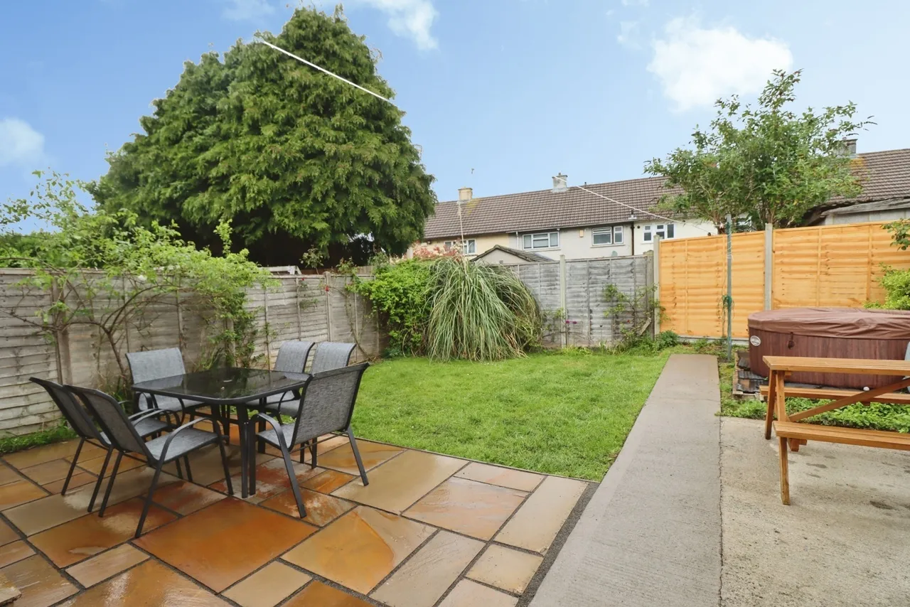 Redshelf Walk, Bristol, Somerset, BS10, photo 4