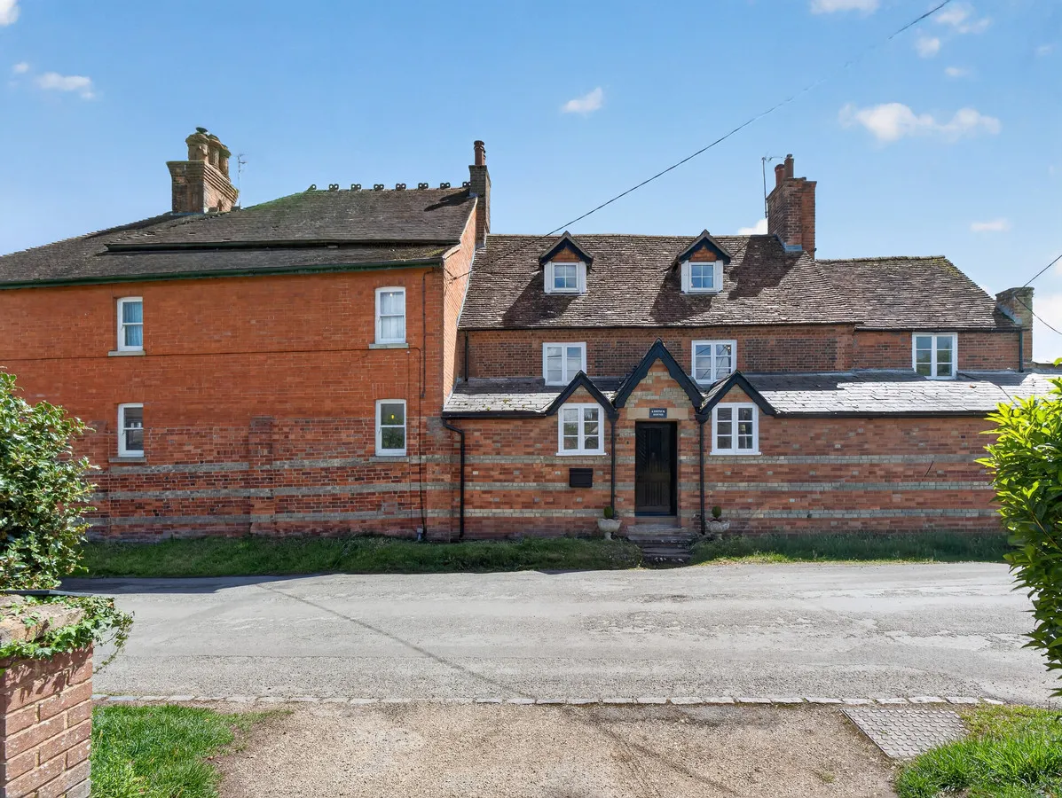 East Street, Adstock, MK18, photo 7