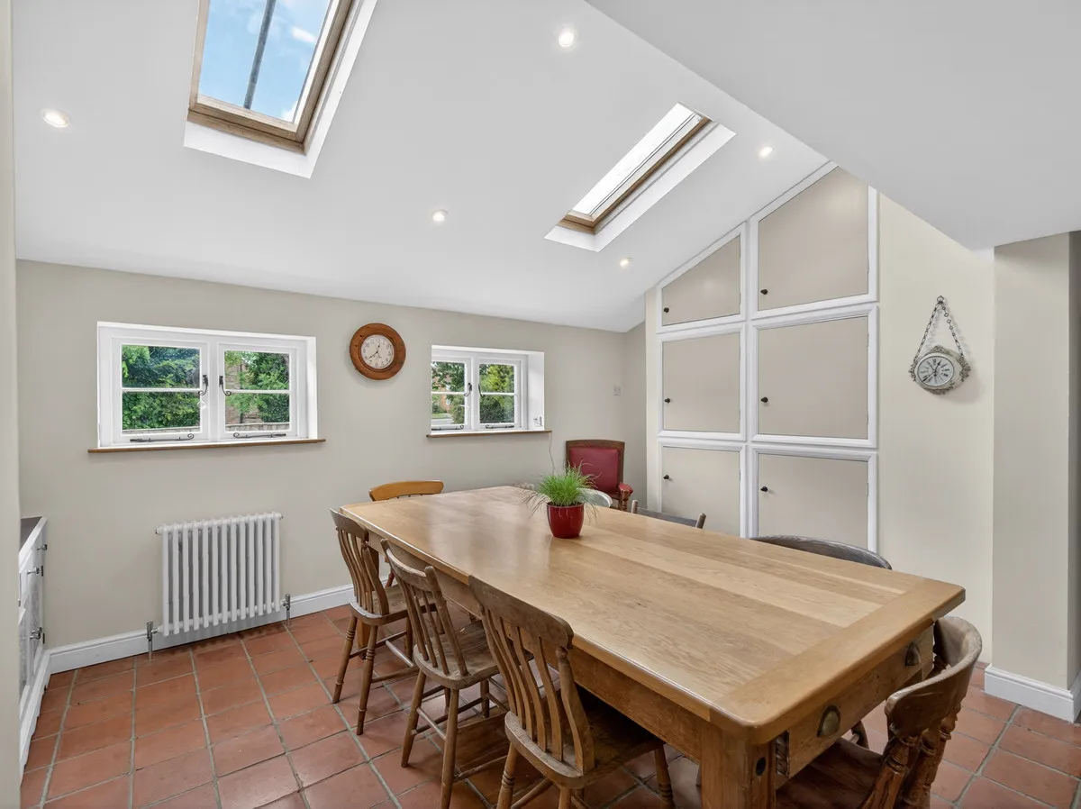 East Street, Adstock, MK18, photo 13