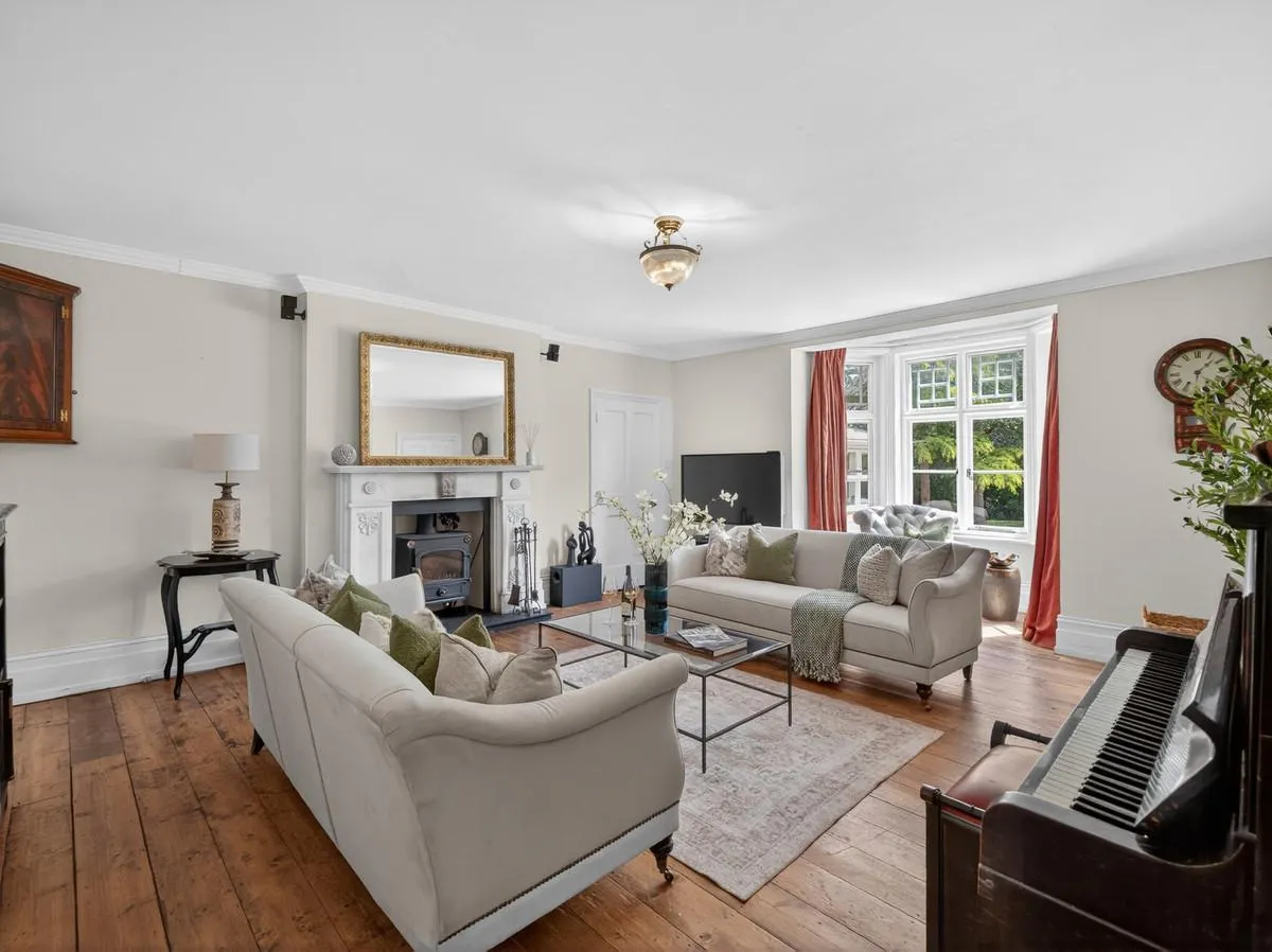 East Street, Adstock, MK18, photo 15