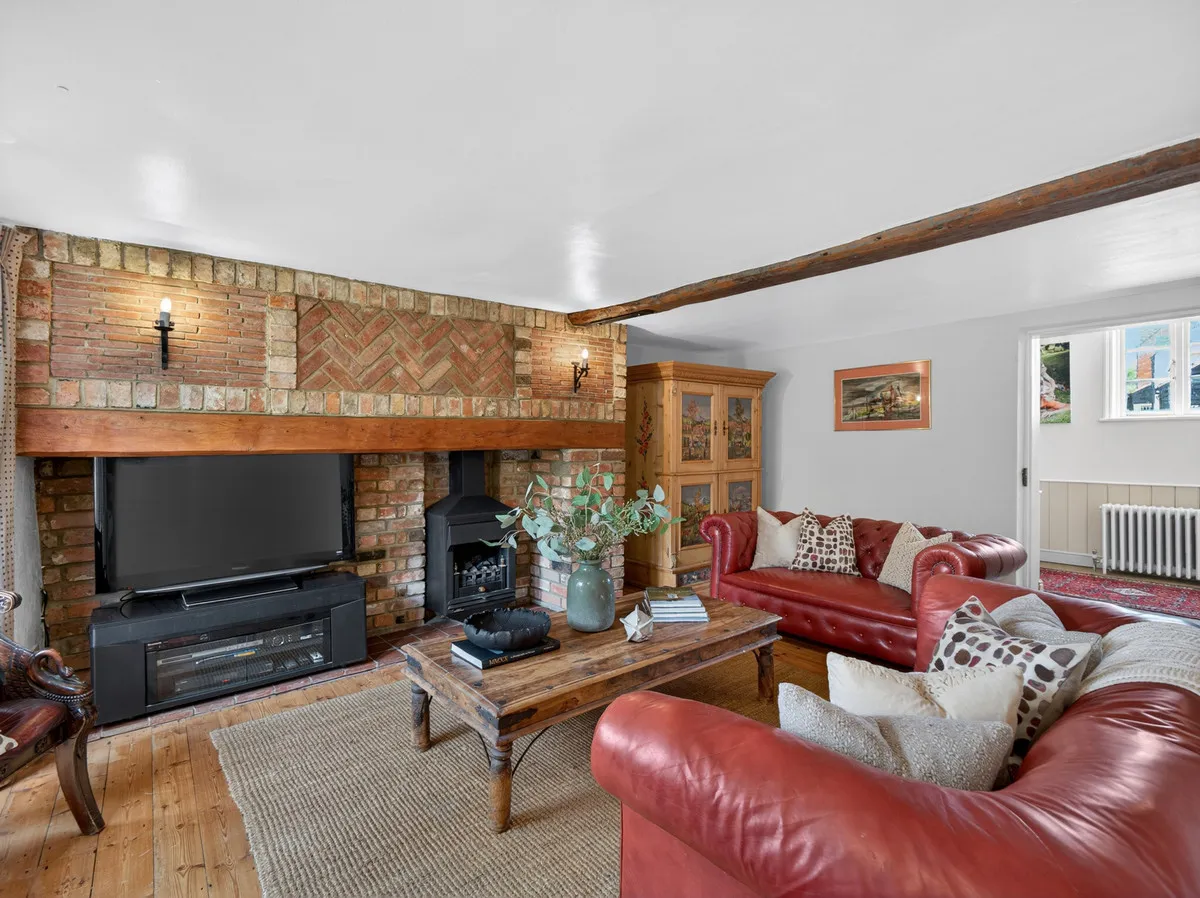 East Street, Adstock, MK18, photo 9