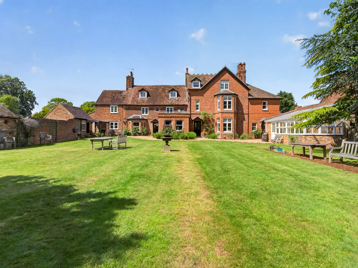 East Street, Adstock, MK18, photo 6