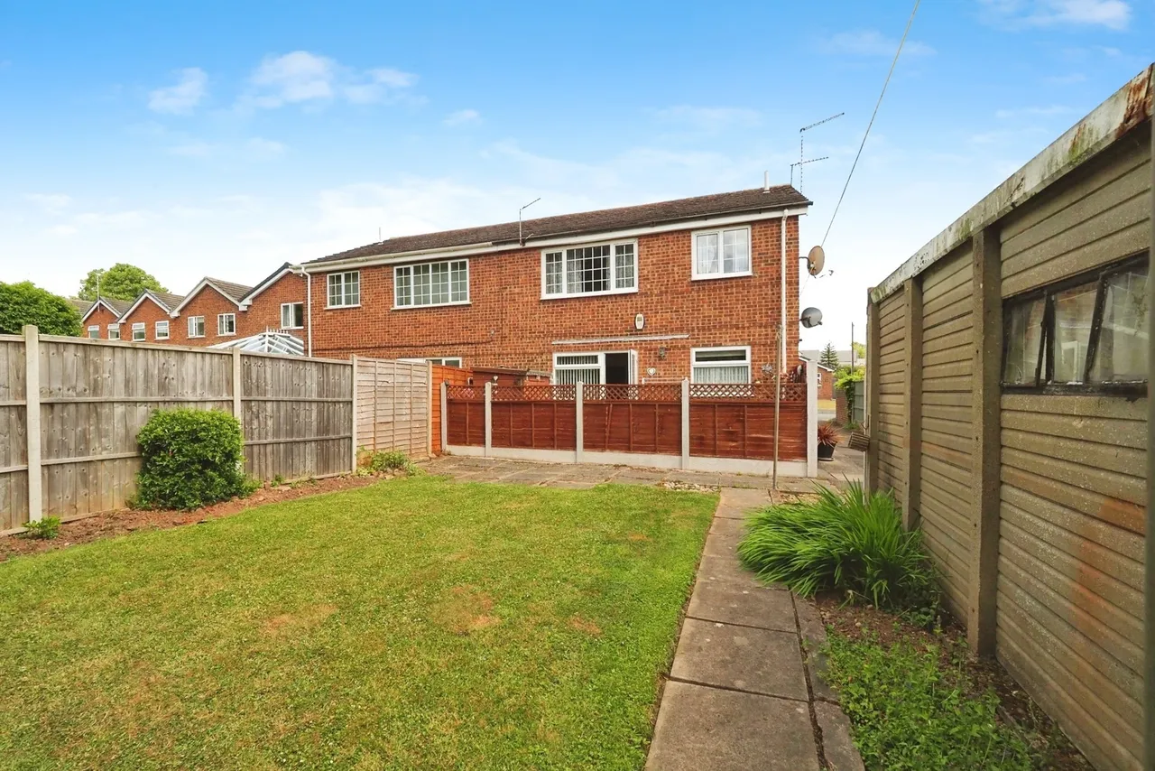 Mayfield Road, Burton-on-Trent, DE15, photo 6