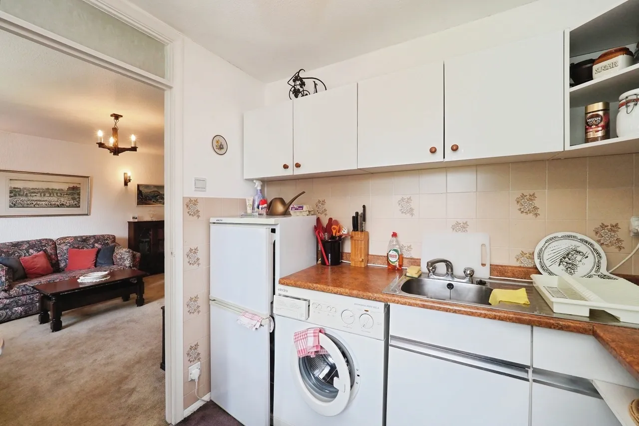 Mayfield Road, Burton-on-Trent, DE15, photo 5