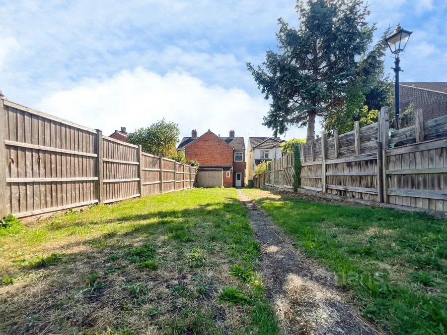 Lower Farnham Road, Aldershot, GU12, photo 15
