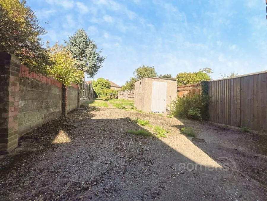 Lower Farnham Road, Aldershot, GU12, photo 14