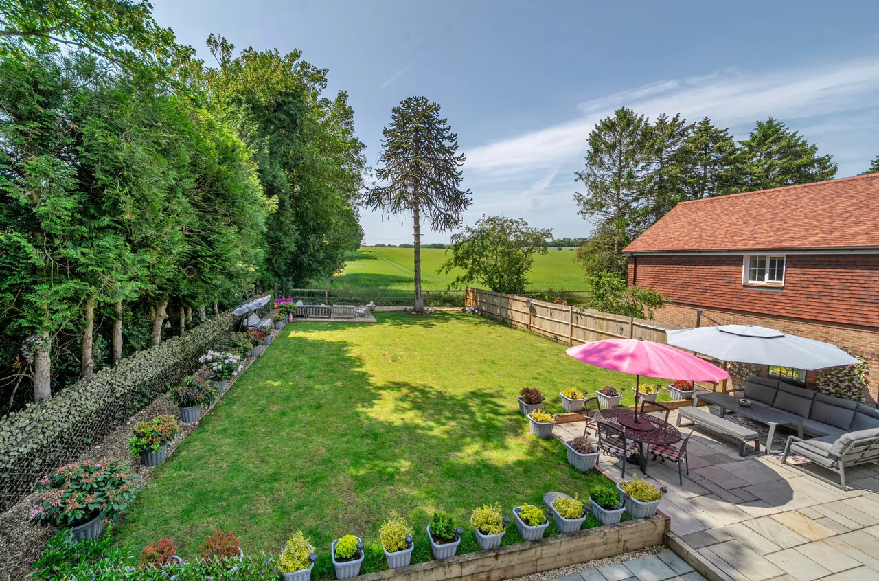 Primrose Close, North Waltham, RG25, photo 11