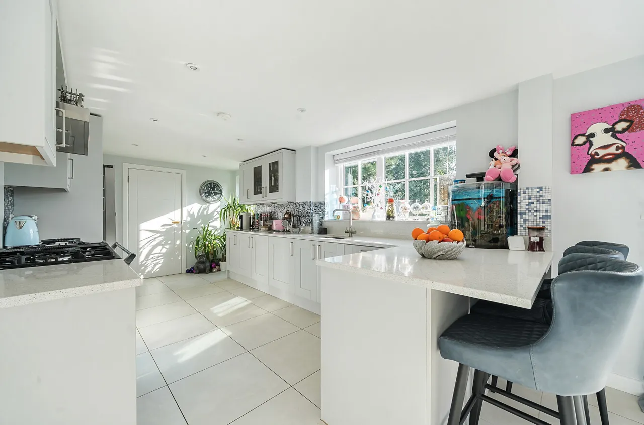 Primrose Close, North Waltham, RG25, photo 2