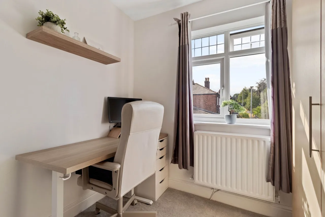 Worsley Road, Walton, Warrington, WA4 6EJ, photo 15