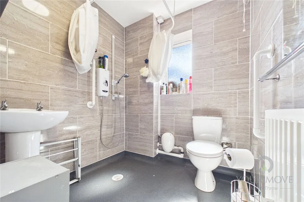Lismore Close, Great Billing, Northampton, NN3, photo 9