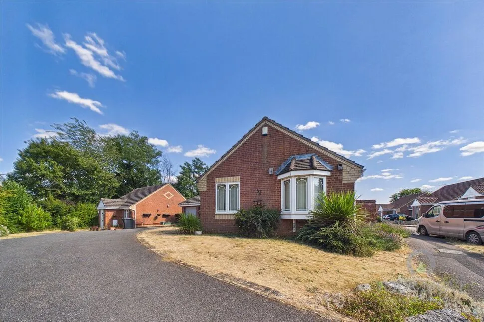 Lismore Close, Great Billing, Northampton, NN3, photo 11
