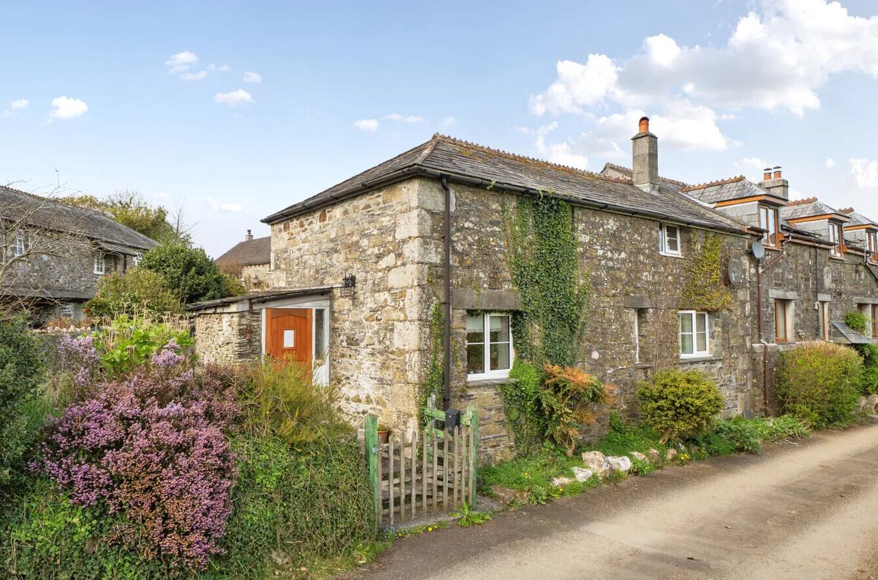 2 bed property for sale — Mornick, Callington, Cornwall, PL17