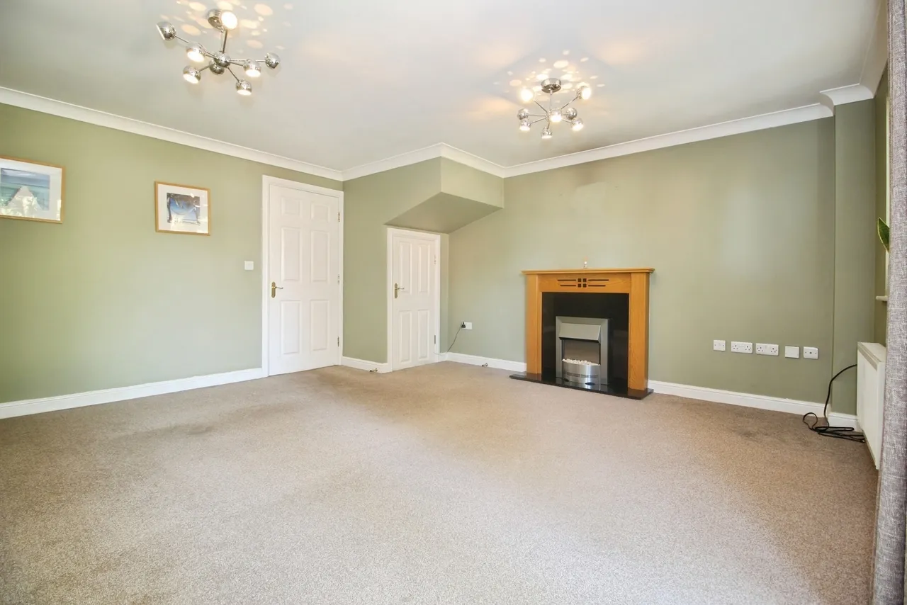 Hawthorn Square, East Ardsley, Wakefield, West Yorkshire, WF3, photo 9