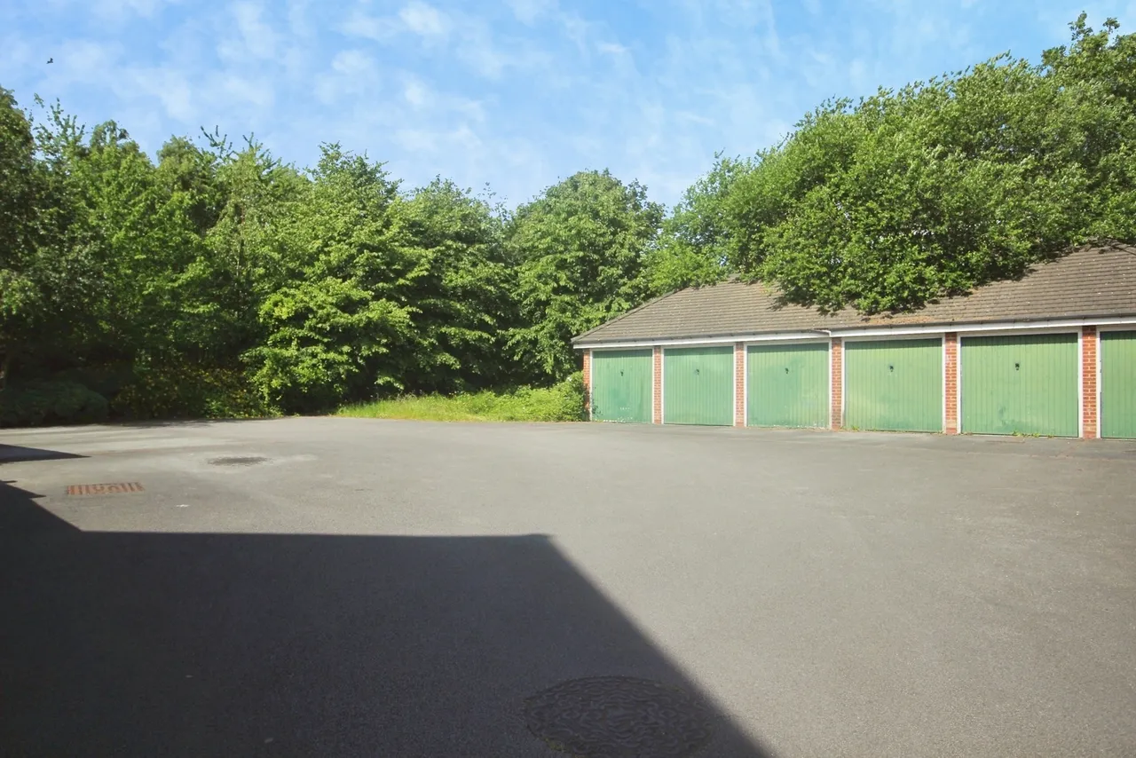 Hawthorn Square, East Ardsley, Wakefield, West Yorkshire, WF3, photo 21