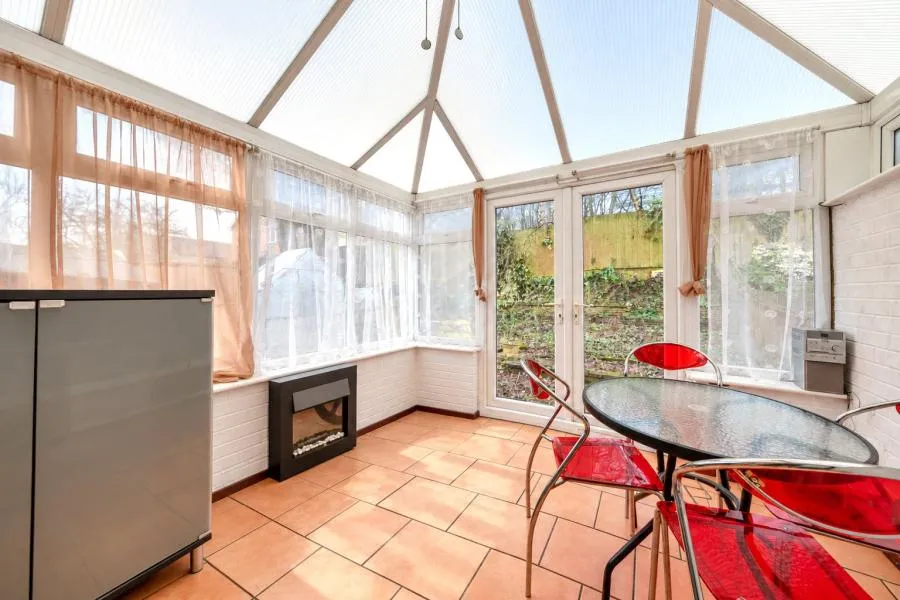 Donbas Close, Bulwell, NG6, photo 5