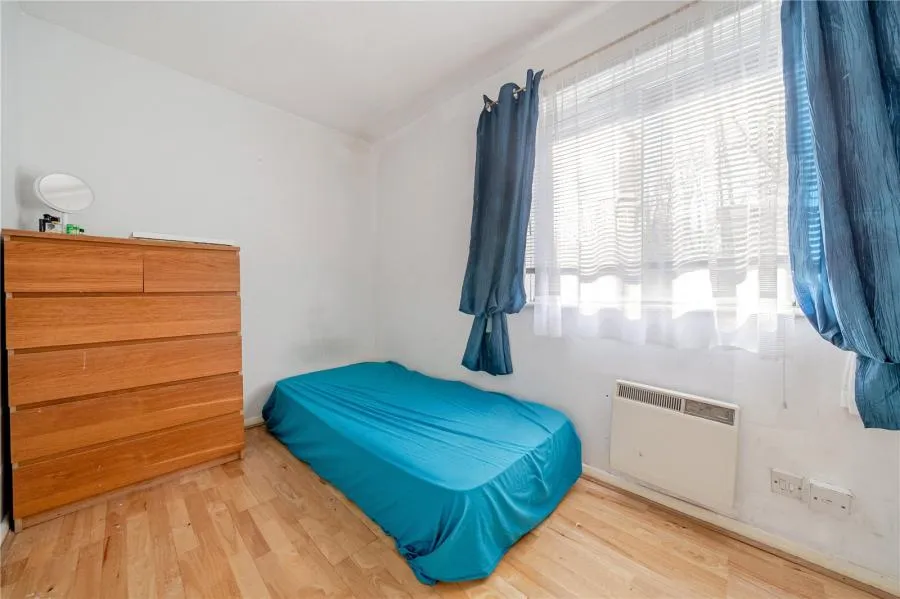 Donbas Close, Bulwell, NG6, photo 7