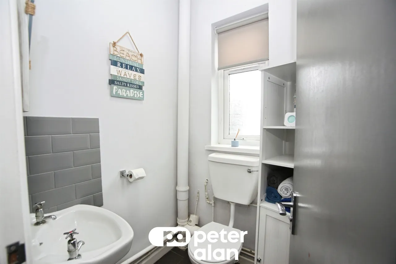 Commercial Street, Hengoed, CF82, photo 9