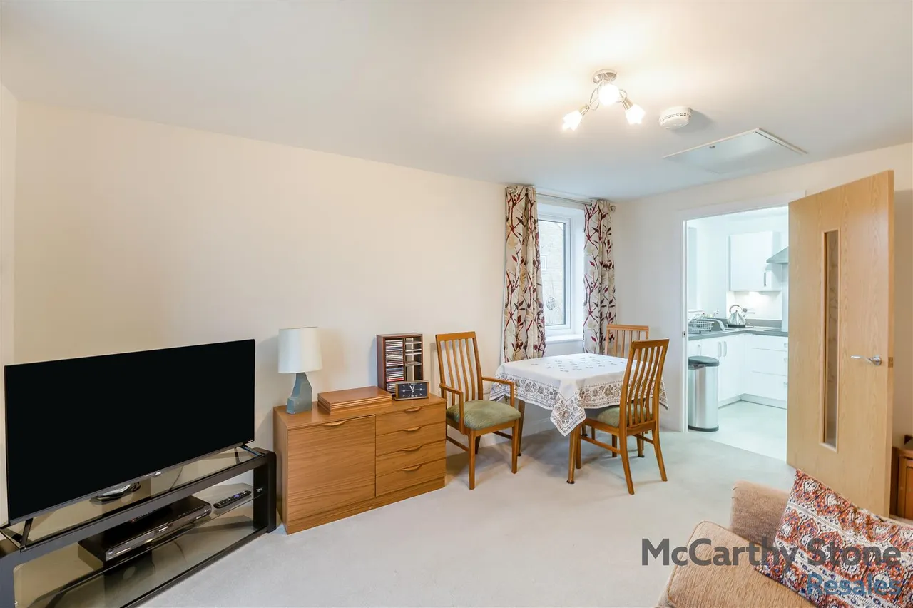 Uppergate Road, Stannington, S6, photo 4