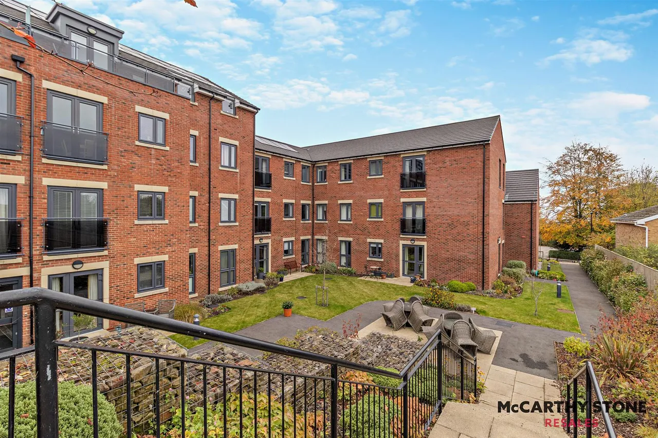 Uppergate Road, Stannington, S6, photo 13