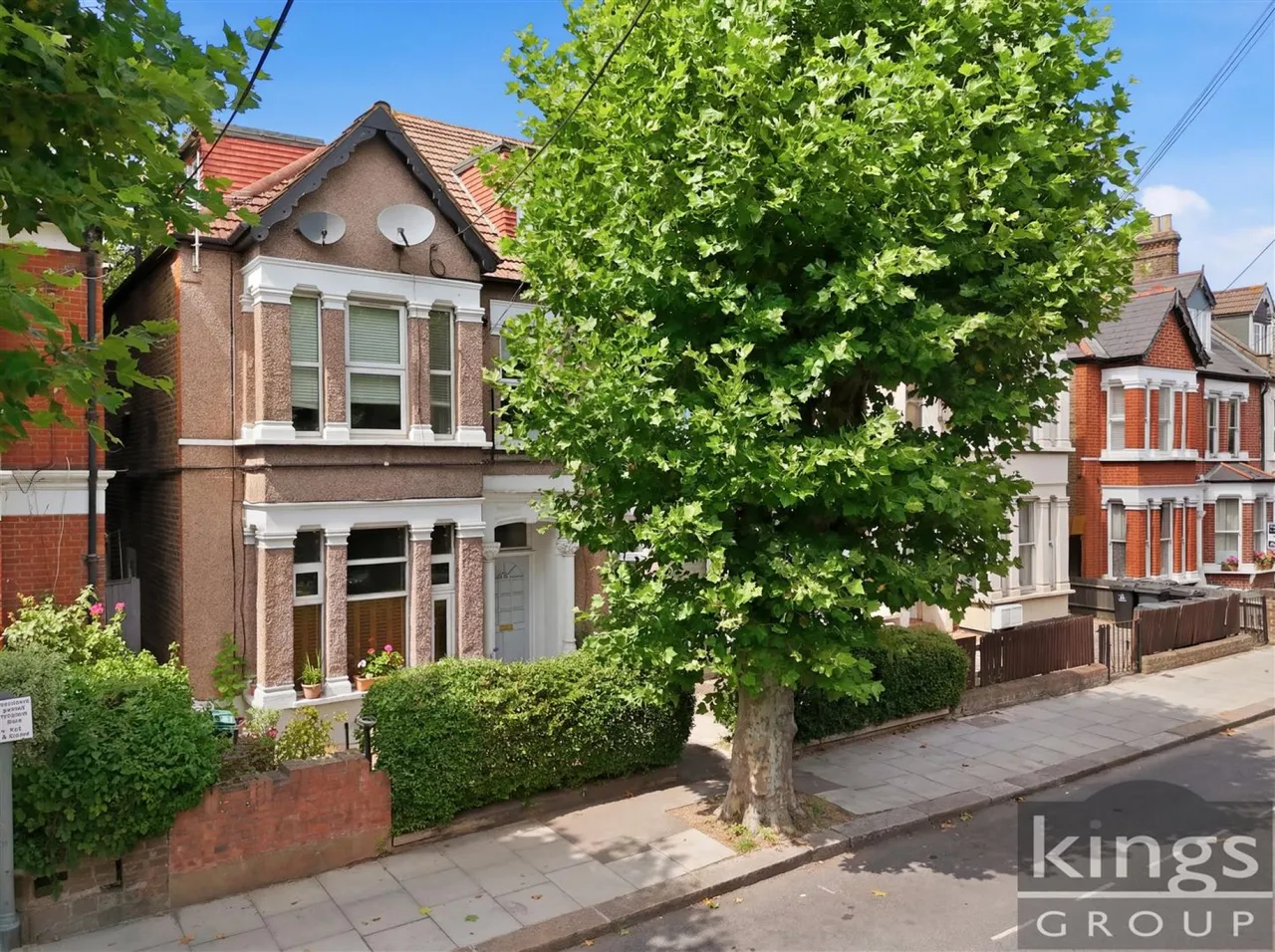 2 bed flat for sale, Belmont Road, Tottenham