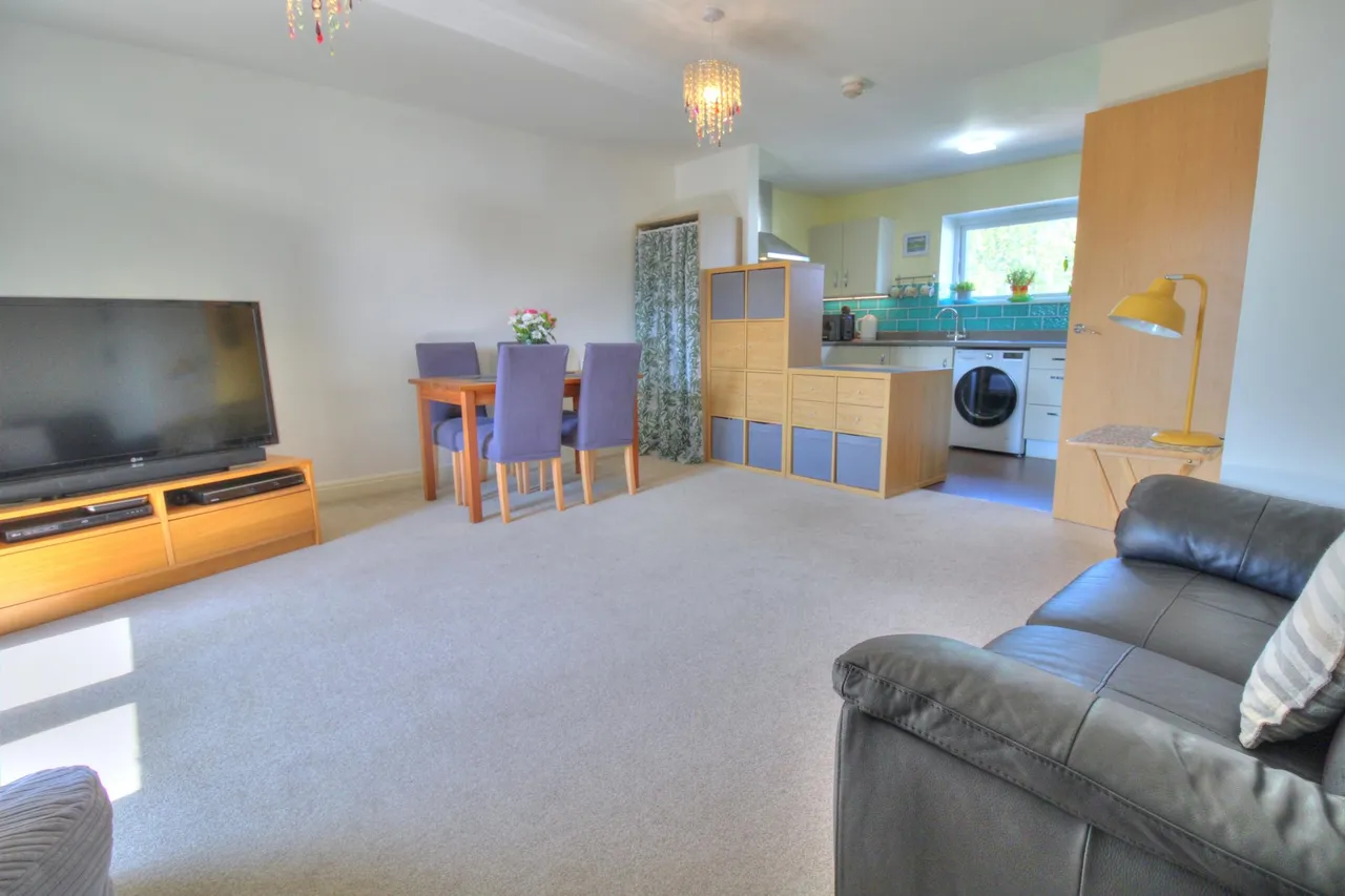 Harley Drive, Milton Keynes, MK7, photo 10