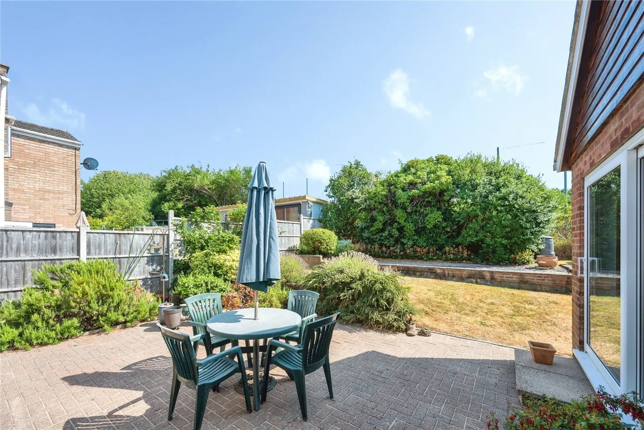 Field Barn Road, Hampton Magna, CV35, photo 3