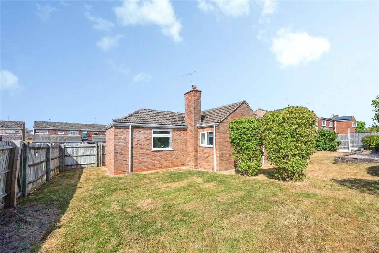 Field Barn Road, Hampton Magna, CV35, photo 13