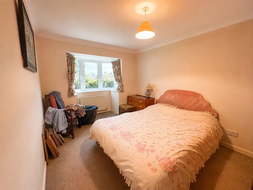 Isis Way, Bourne End, SL8, photo 6