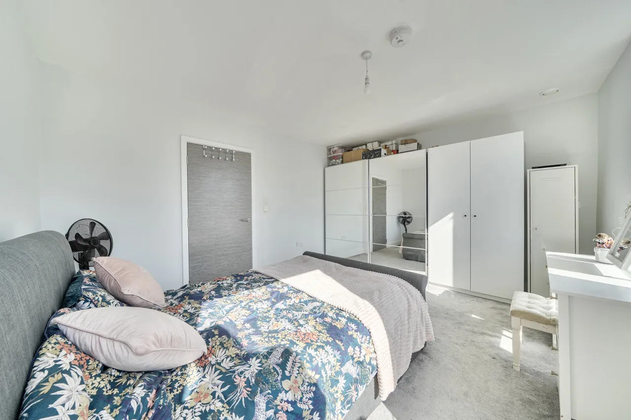 Marsh Road, Pinner, HA5, photo 8