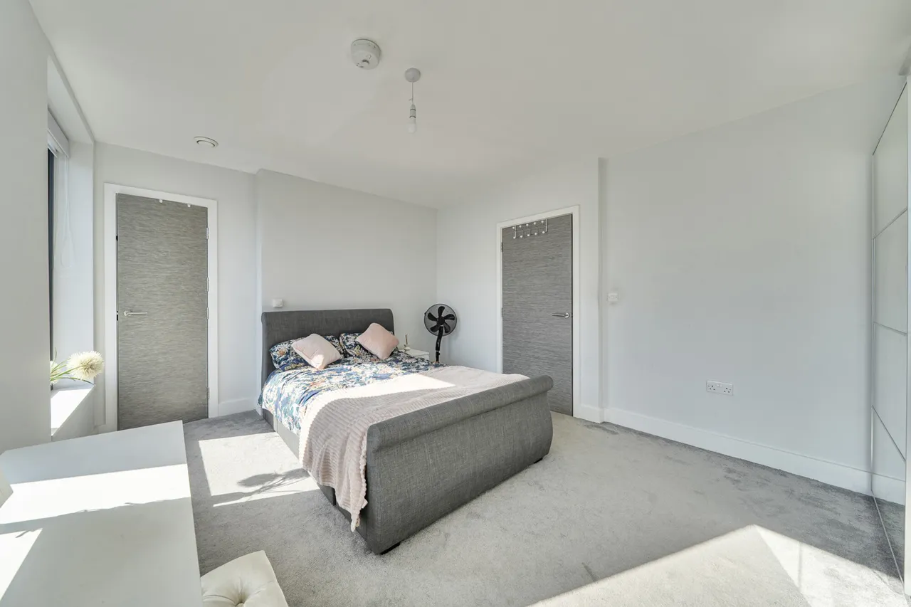 Marsh Road, Pinner, HA5, photo 6