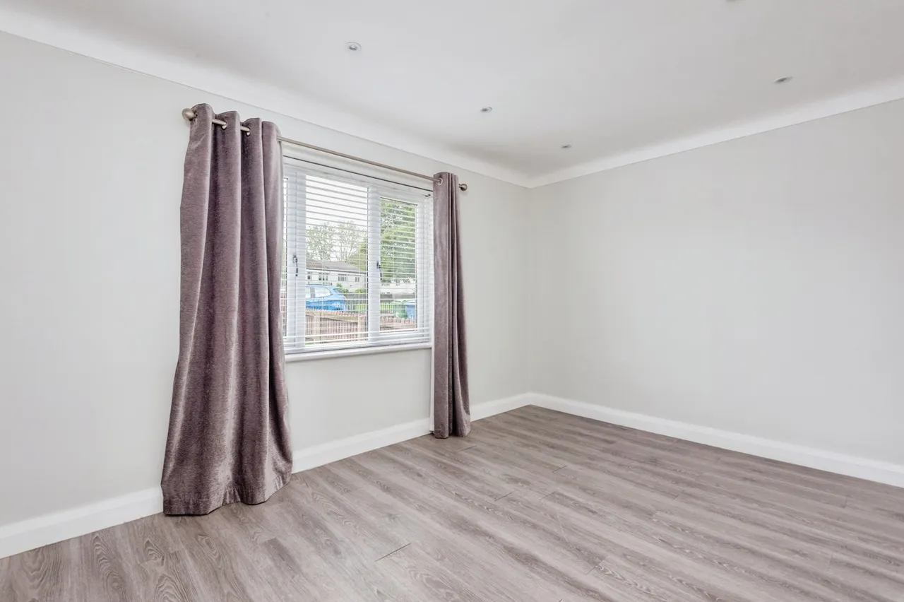 Mab Lane, Liverpool, L12, photo 6