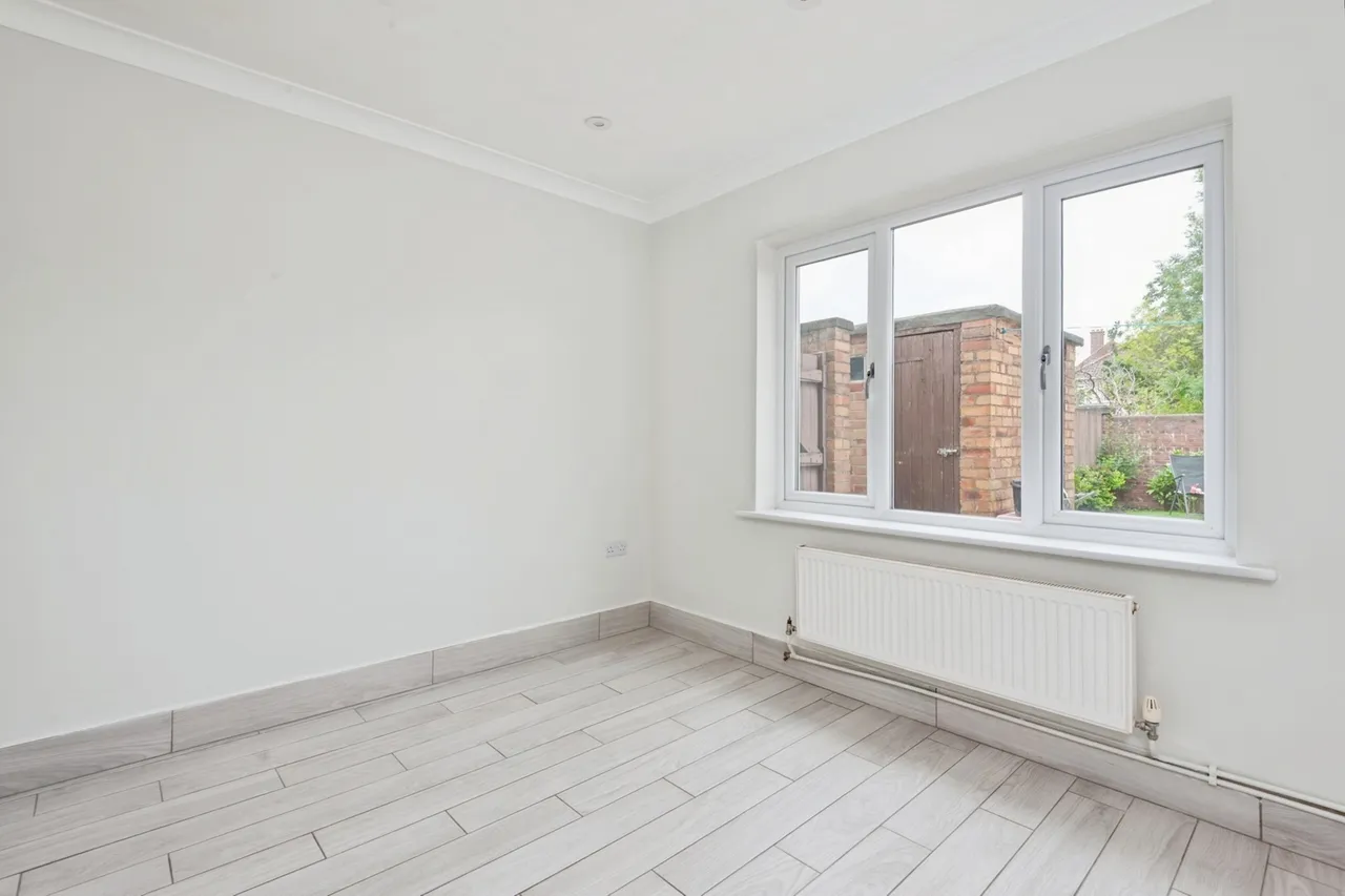 Mab Lane, Liverpool, L12, photo 8