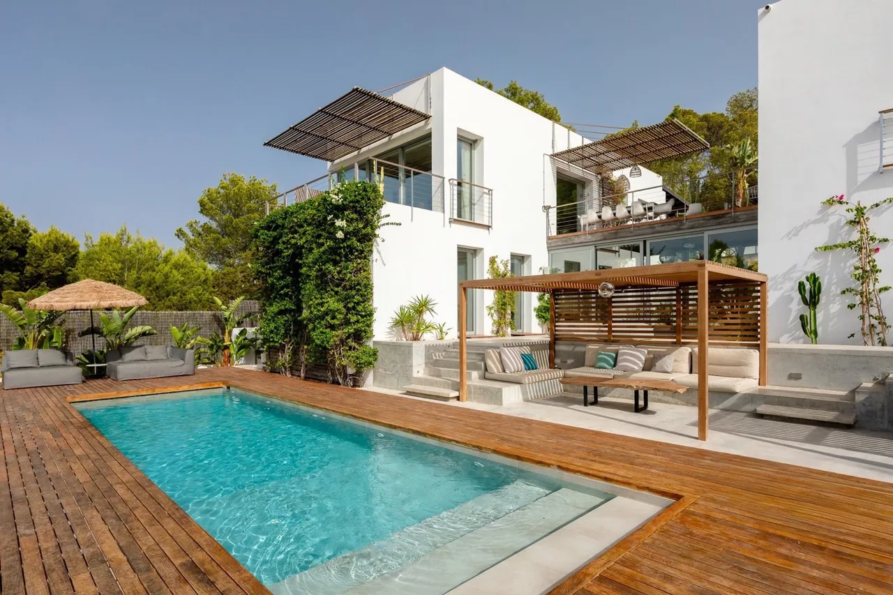 5 bed property for sale, Cala Moli, Ibiza