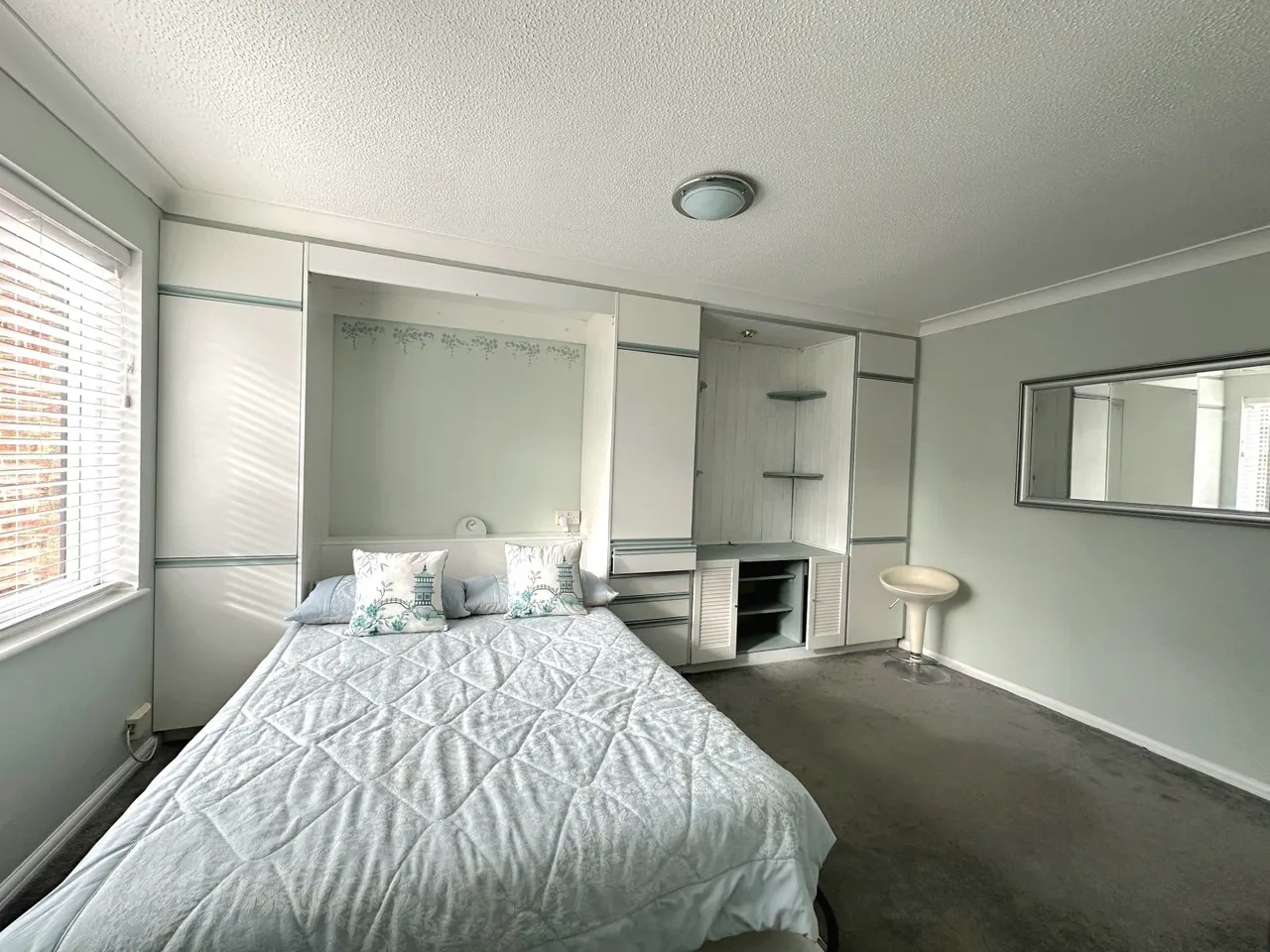 Oriental Road, Woking, GU22, photo 4