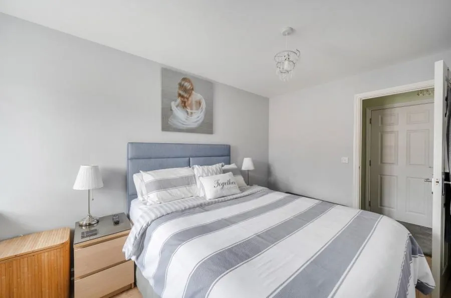 Arnell Crescent, Swindon, SN25, photo 10