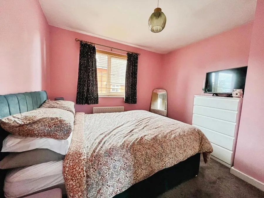 Burden Road, Tadpole Garden Village, SN25, photo 6