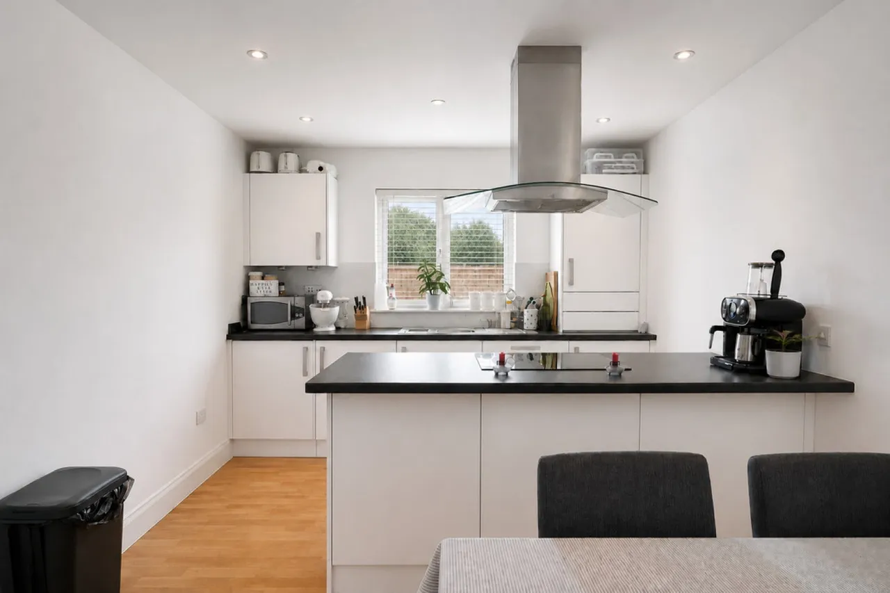 Westfield Place, 139 Cambridge Road, Great Shelford, photo 4