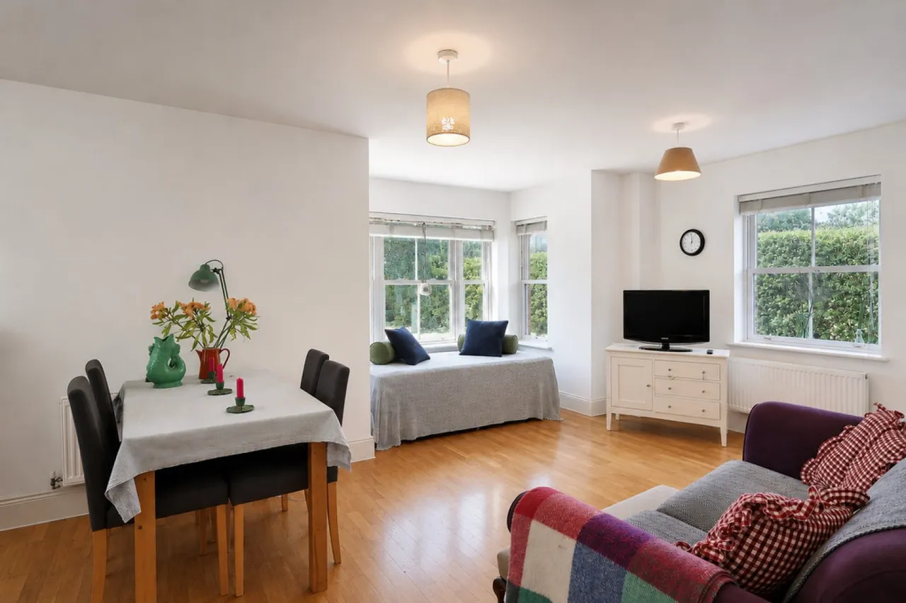 Westfield Place, 139 Cambridge Road, Great Shelford, photo 6
