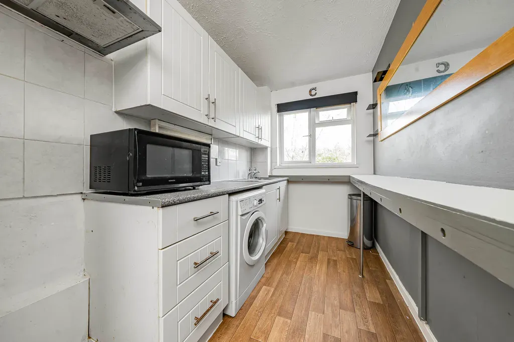 Lowdell Close, Yiewsley, photo 5